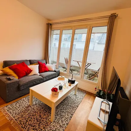 Entire With Terrace Near Montmartre Appartamento Parigi